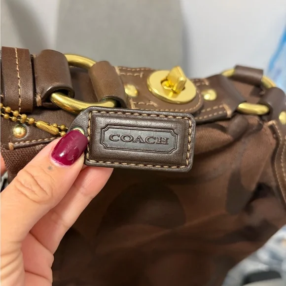 Coach Vintage Carly signature shoulder bag - Picture 8 of 10